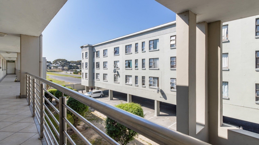 2 Bedroom Property for Sale in Klipkop Western Cape